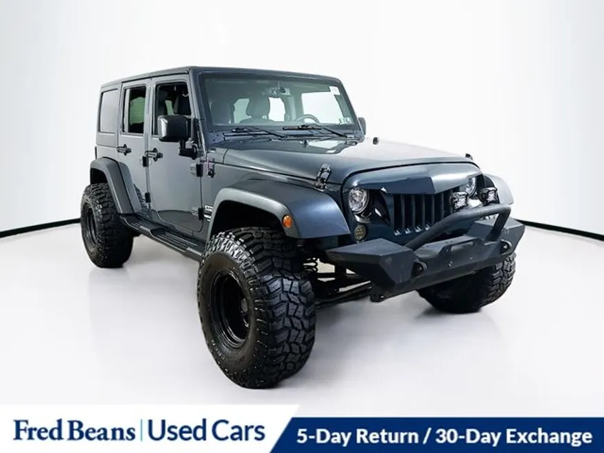 2017 Jeep Wrangler Unlimited Sport photo 1