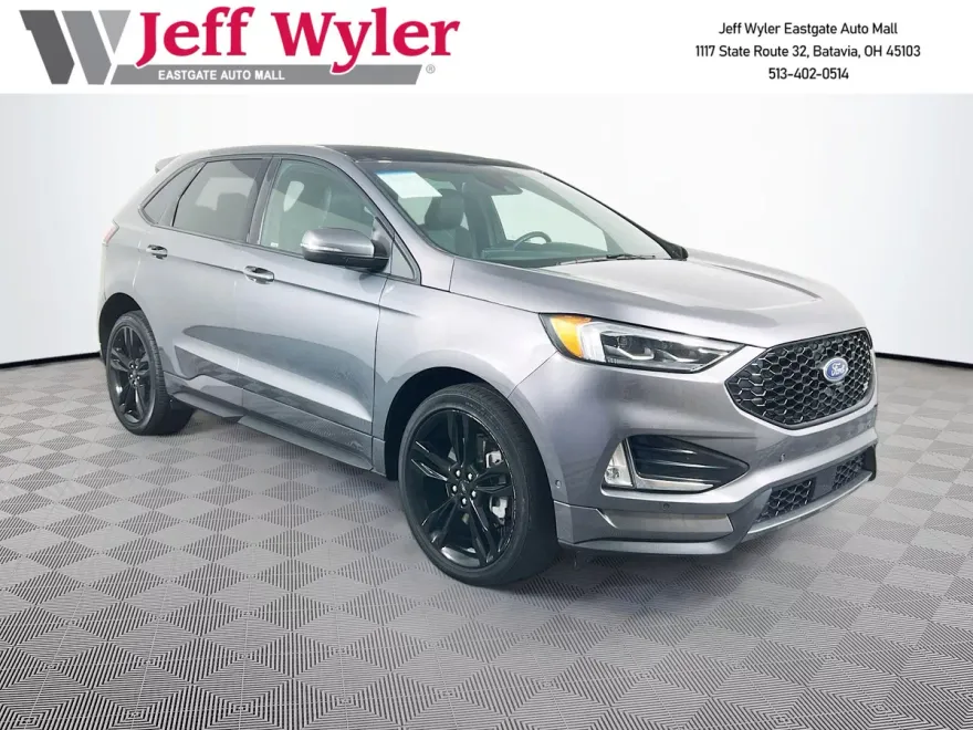 2022 Ford Edge ST photo 1