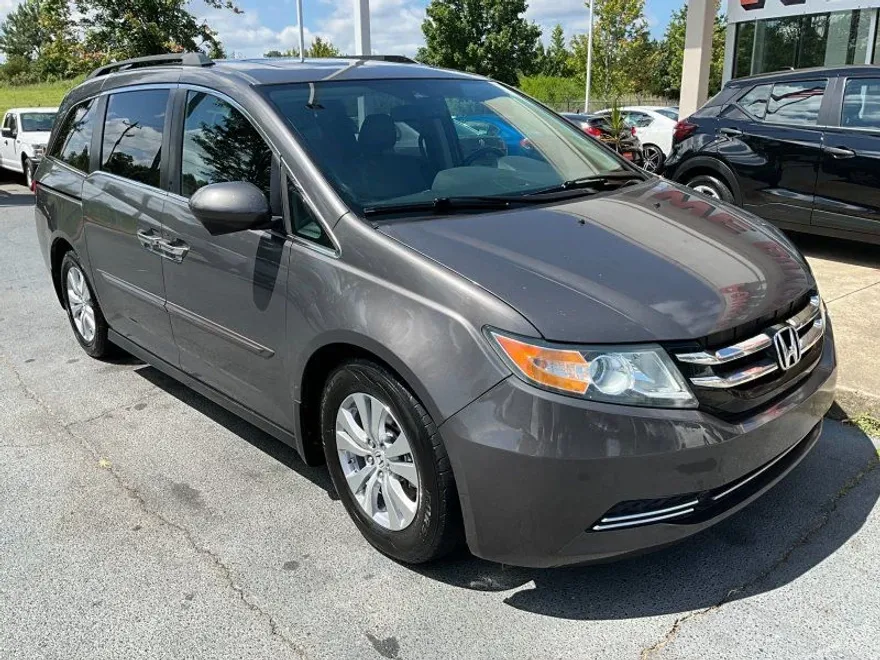 2015 Honda Odyssey EX-L photo 1