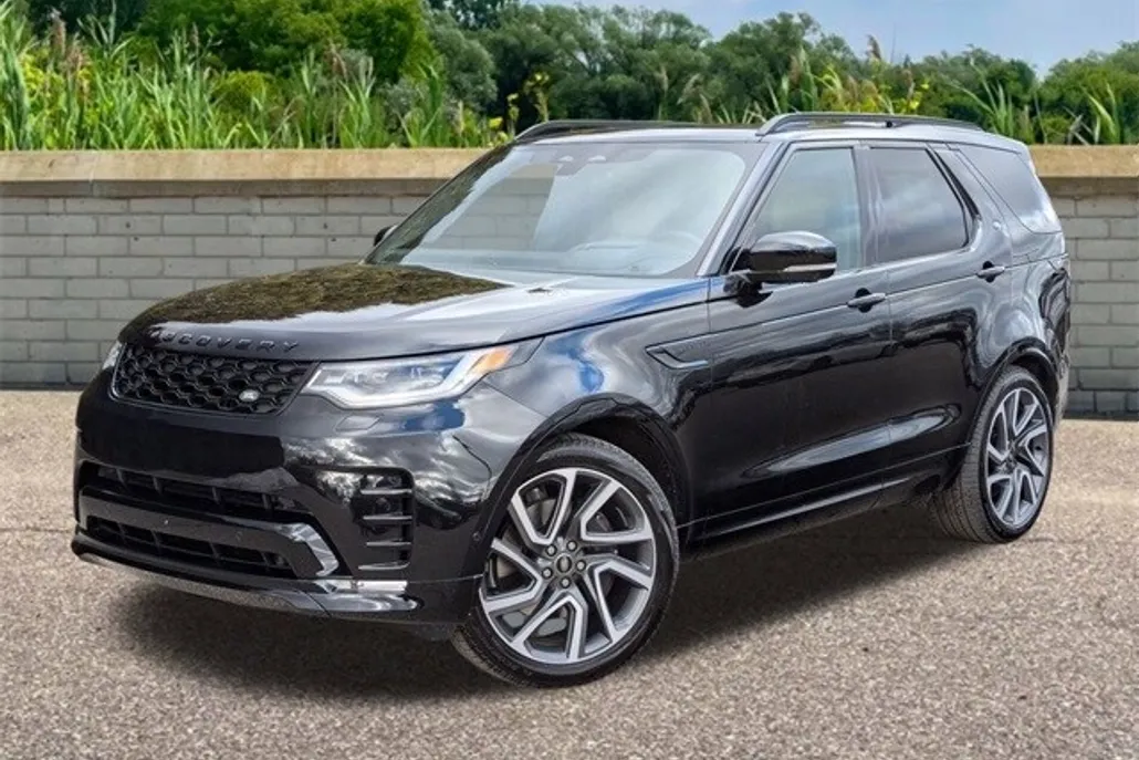 2025 Land Rover Discovery SE photo 1