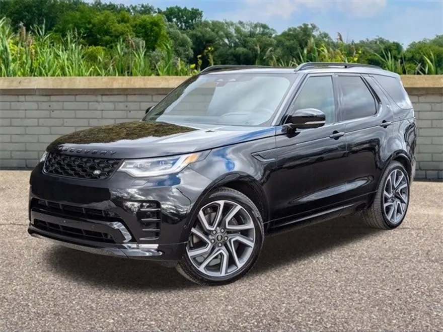 2025 Land Rover Discovery SE photo 1