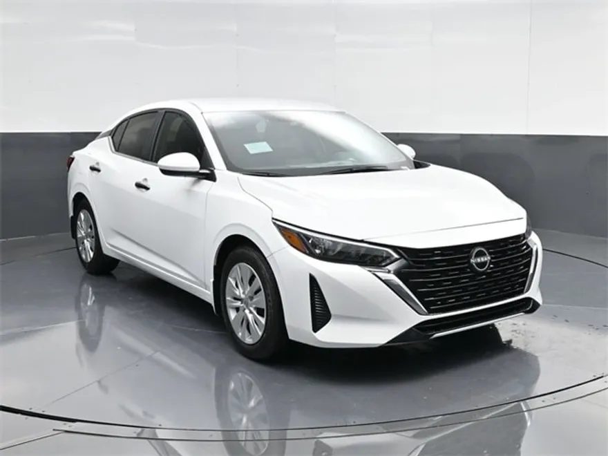 2025 Nissan Sentra S photo 1