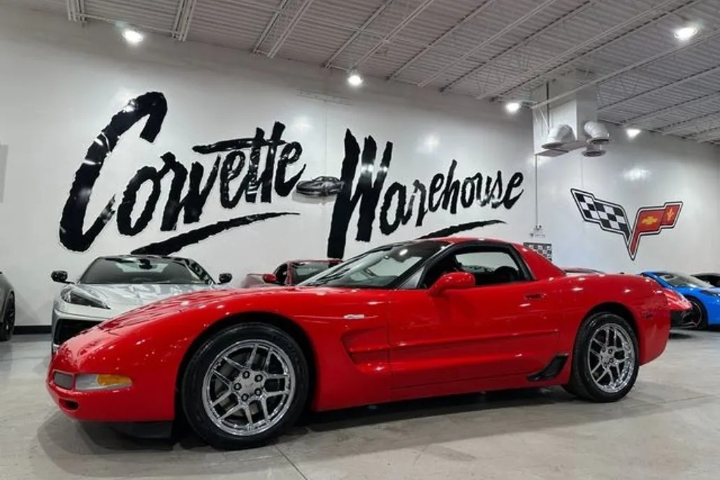 2004 Chevrolet Corvette Z06 Hardtop photo 1
