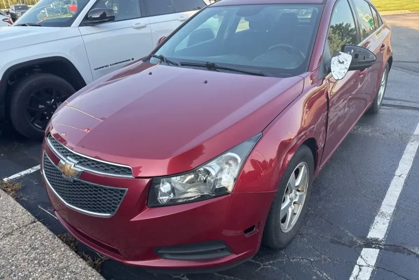 2014 Chevrolet Cruze photo 1