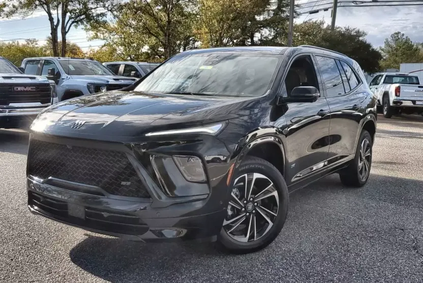 2025 Buick Enclave Sport Touring photo 1