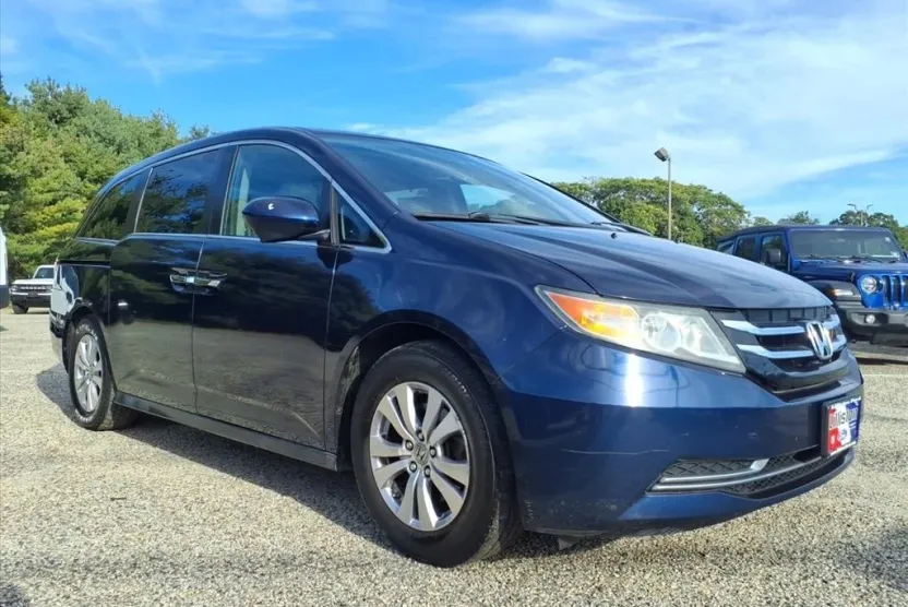 2015 Honda Odyssey EX-L photo 1