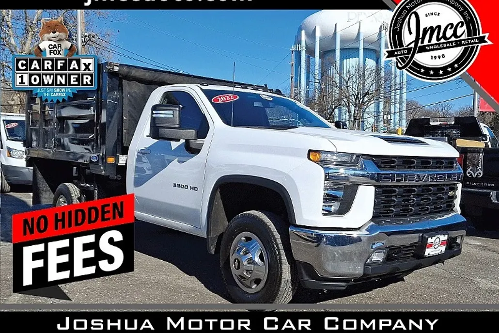 2022 Chevrolet Silverado 3500HD LT photo 1