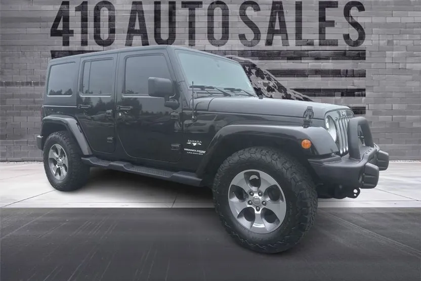 2018 Jeep Wrangler Unlimited Sahara photo 1