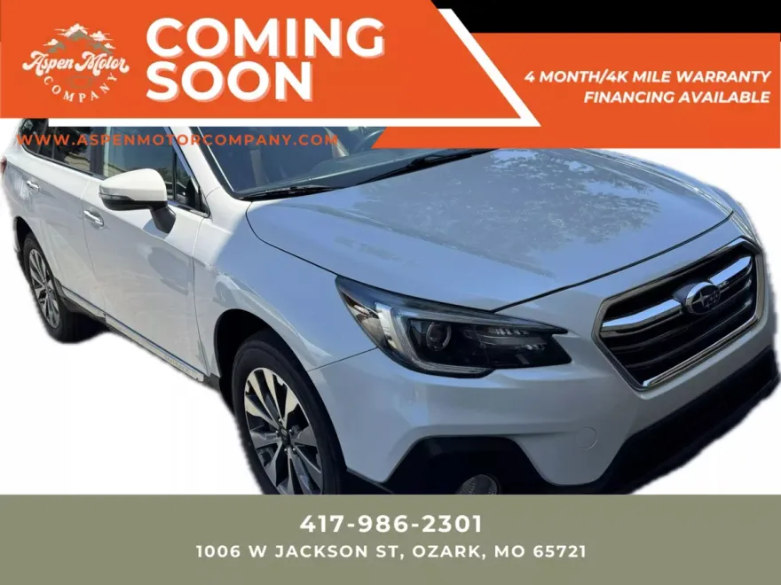 2019 Subaru Outback 3.6R Touring photo 1