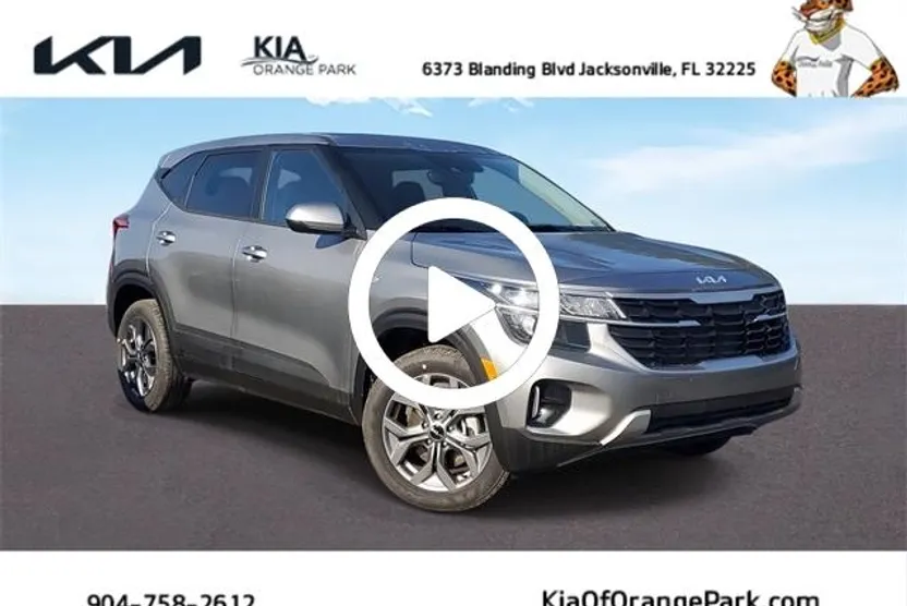 2025 Kia Seltos LX photo 1
