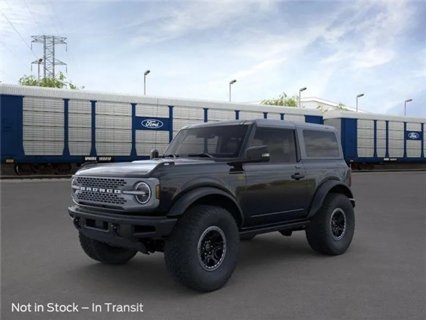 2023 Ford Bronco Badlands photo 1
