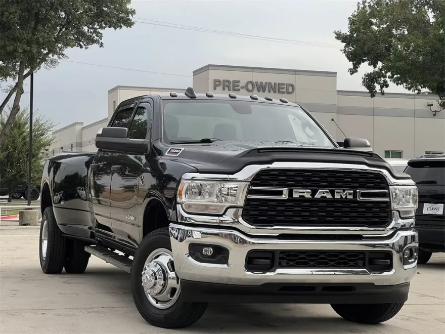 2022 Ram 3500 Big Horn photo 1