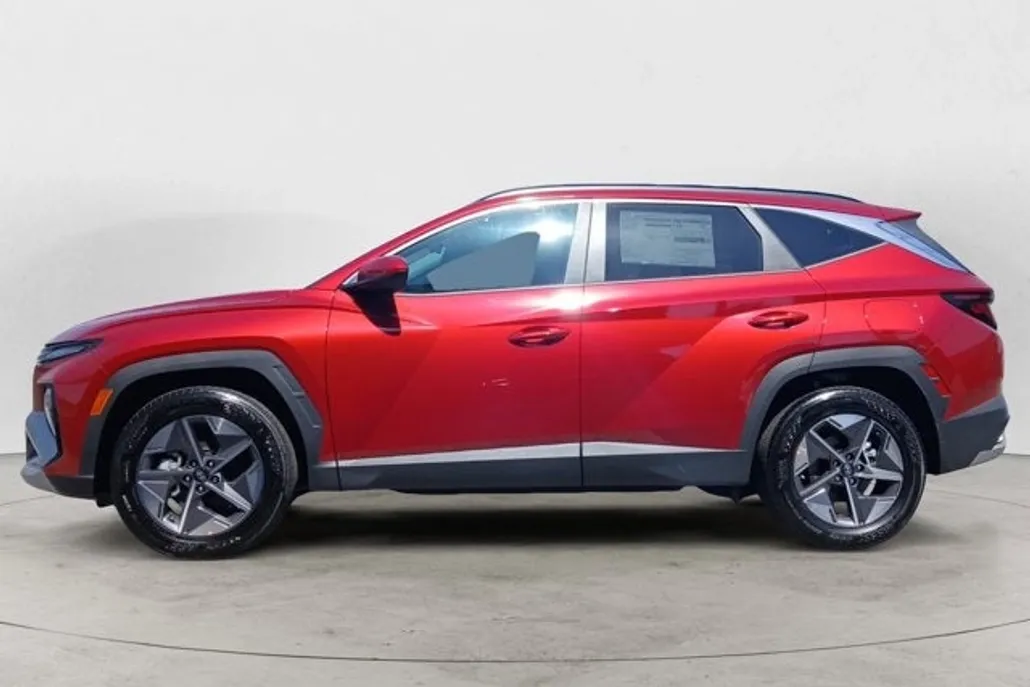 2026 Hyundai Tucson SEL photo 1