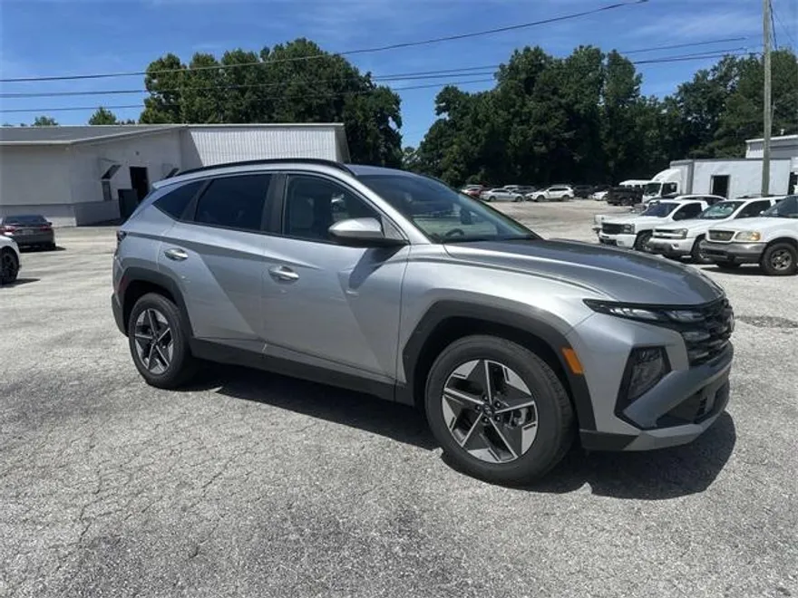 2025 Hyundai Tucson SEL photo 1