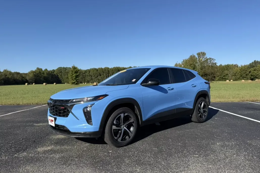 2024 Chevrolet Trax photo 1