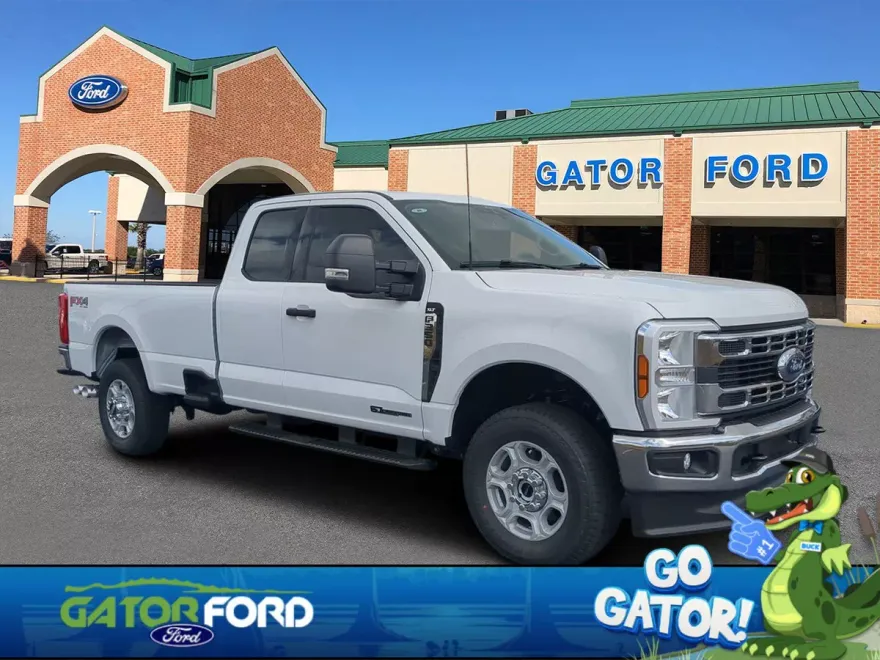 2025 Ford F-350 XLT photo 1