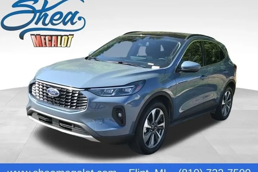 2025 Ford Escape Platinum photo 1