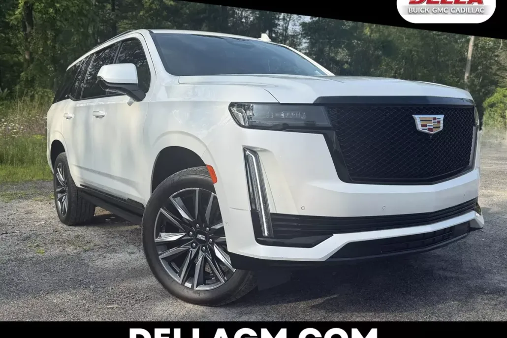 2021 Cadillac Escalade Sport photo 1