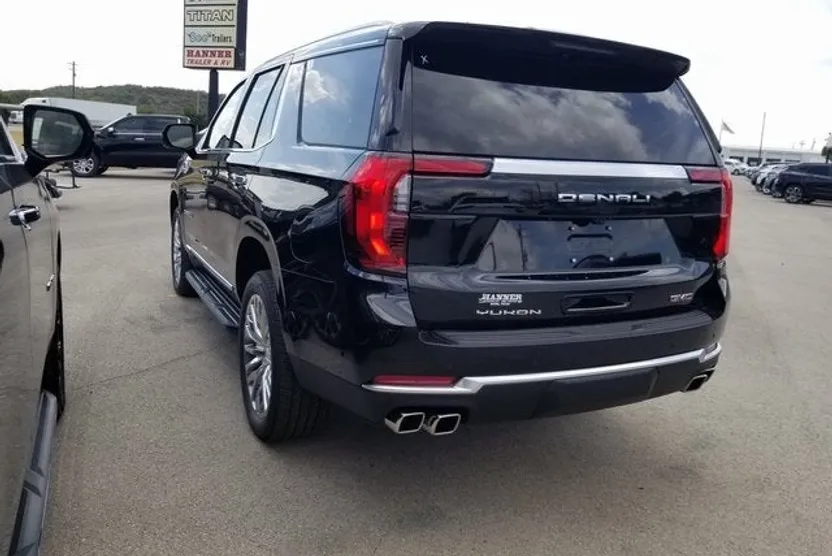 2026 Gmc Yukon Denali photo 1