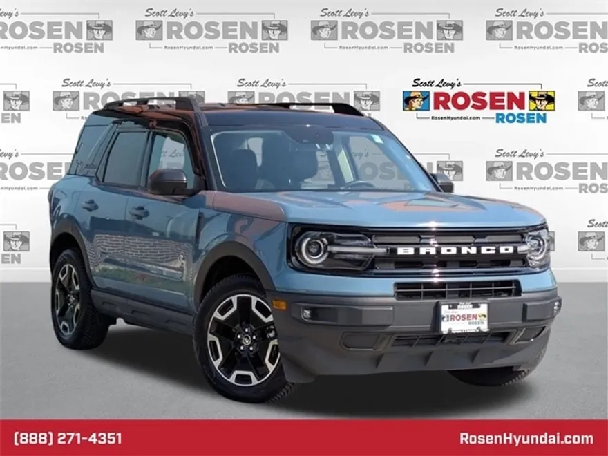 2021 Ford Bronco Sport Outer Banks photo 1