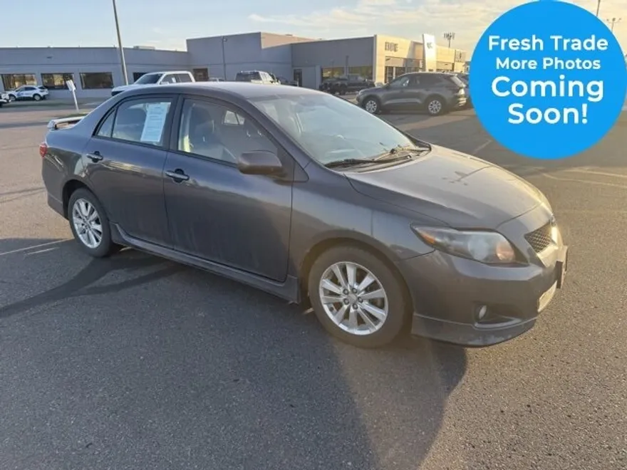 2010 Toyota Corolla S photo 1