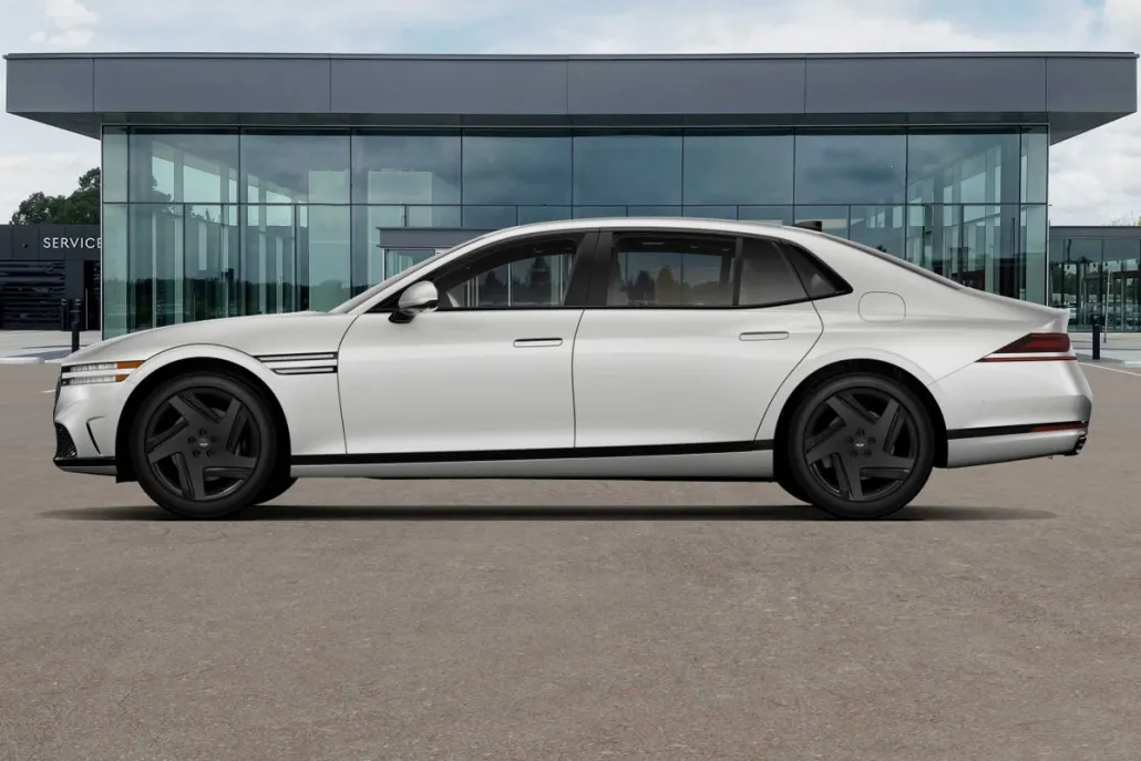 2026 Genesis G90 3.5T E-Supercharger photo 1