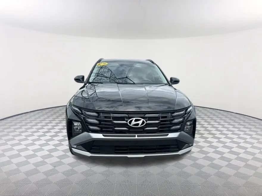 2025 Hyundai Tucson SEL photo 1