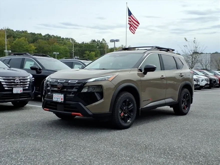 2026 Nissan Rogue SV photo 1