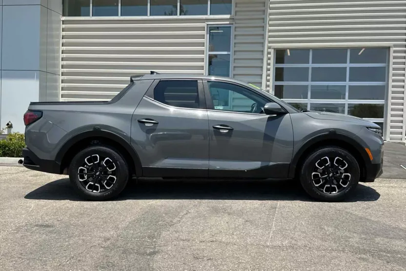2023 Hyundai Santa Cruz SEL photo 1