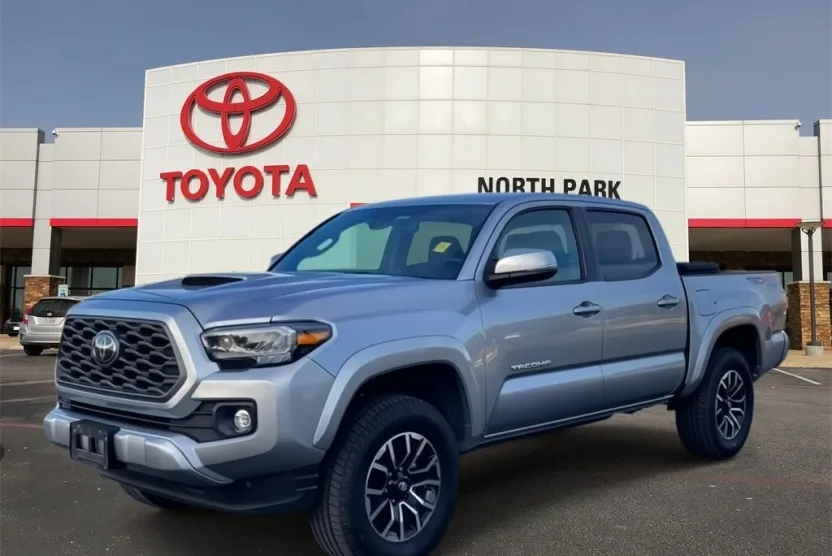 2022 Toyota Tacoma TRD Sport photo 1