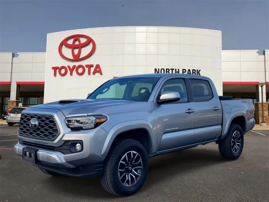 2022 Toyota Tacoma TRD Sport photo 1