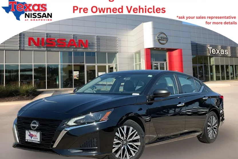 2024 Nissan Altima 2.5 SV photo 1
