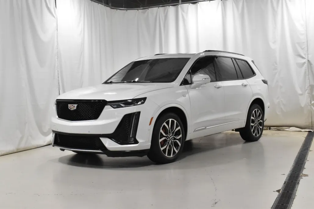 2022 Cadillac XT6 Sport photo 1