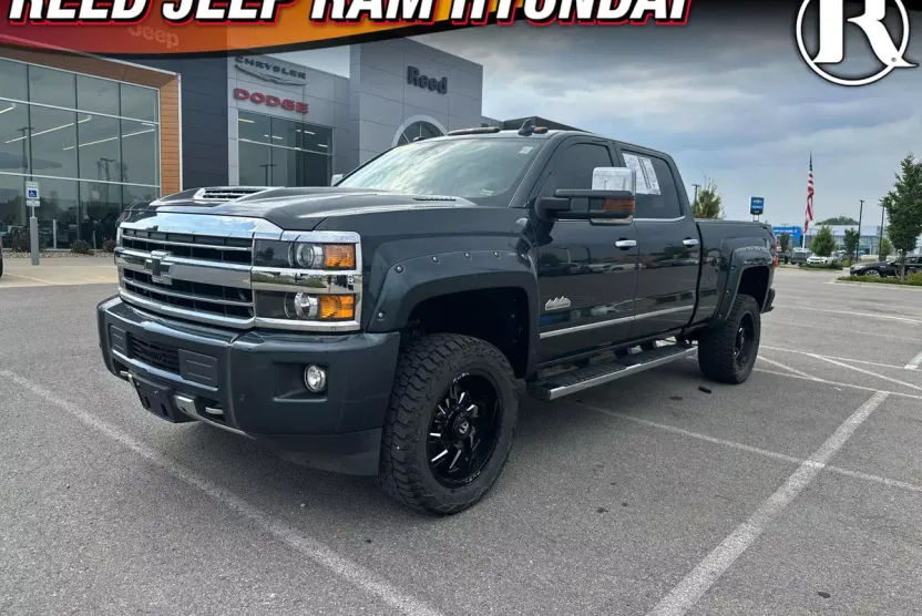 2019 Chevrolet Silverado 2500HD High Country photo 1