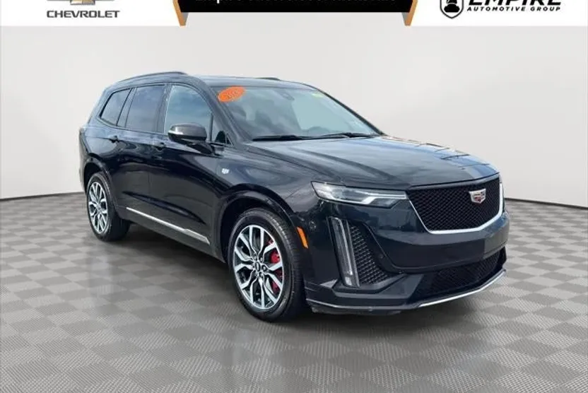 2024 Cadillac XT6 Sport photo 1