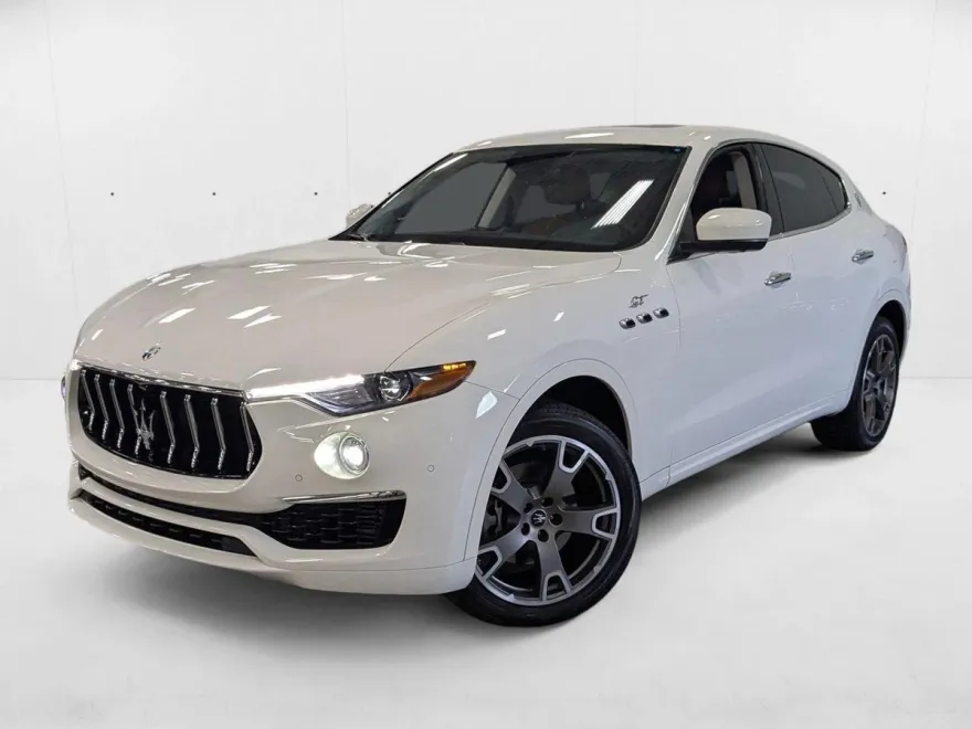 2022 Maserati Levante GT photo 1