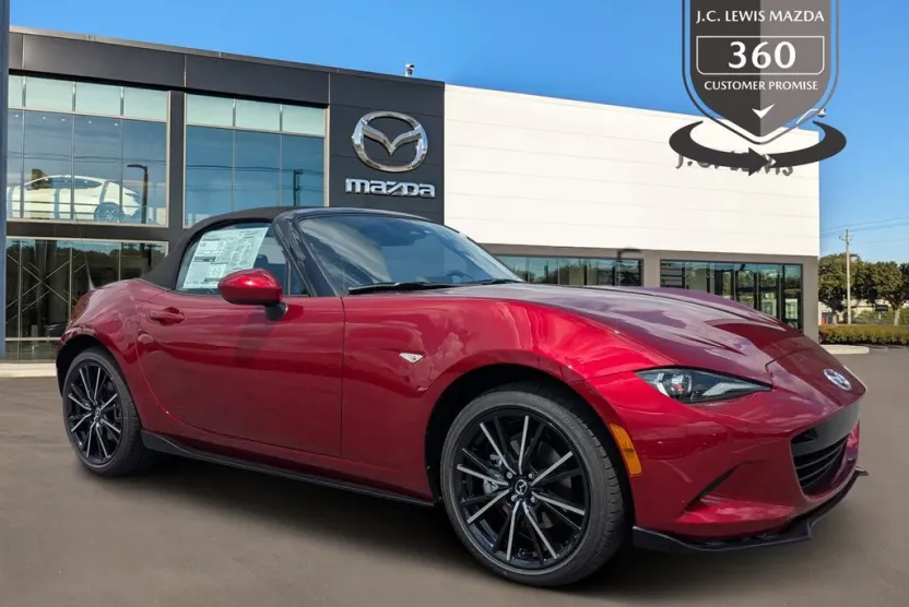 2025 Mazda MX-5 Miata Miata Grand Touring photo 1