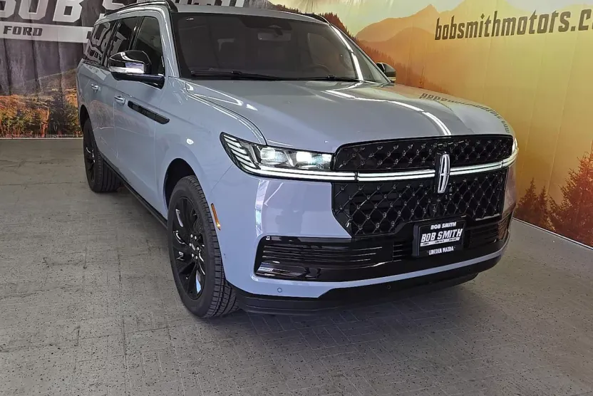 2025 Lincoln Navigator L Reserve photo 1