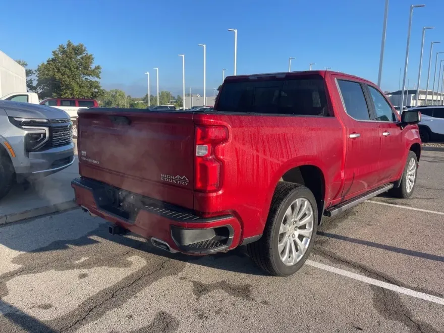 2021 Chevrolet Silverado 1500 High Country photo 1