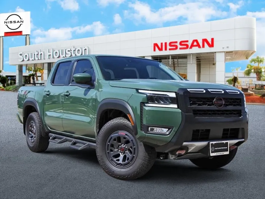 2025 Nissan Frontier PRO-4X photo 1