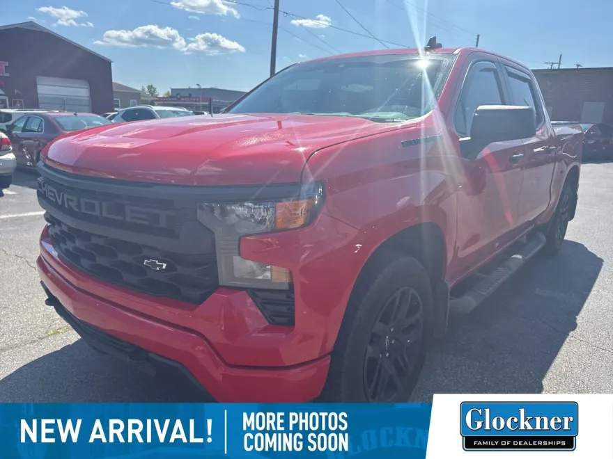 2022 Chevrolet Silverado 1500 Custom photo 1