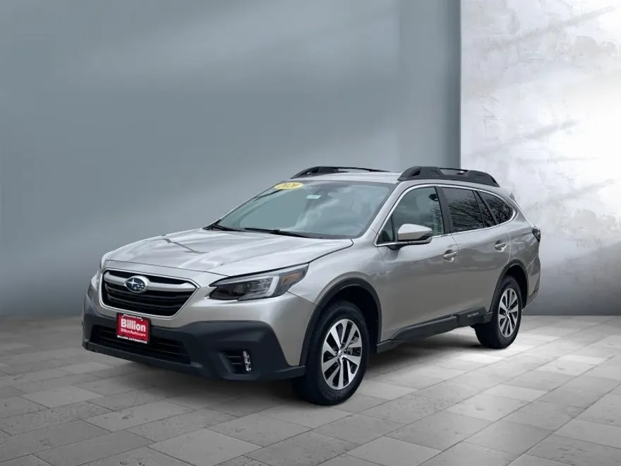 2020 Subaru Outback Premium photo 1