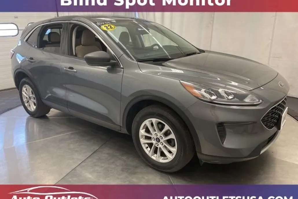 2022 Ford Escape SE photo 1