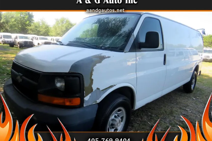 2009 Chevrolet Express 2500 Cargo photo 1
