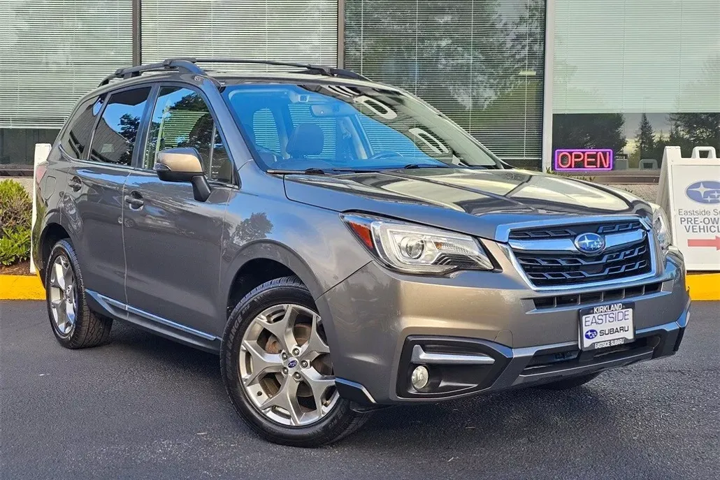 2018 Subaru Forester 2.5i Touring photo 1
