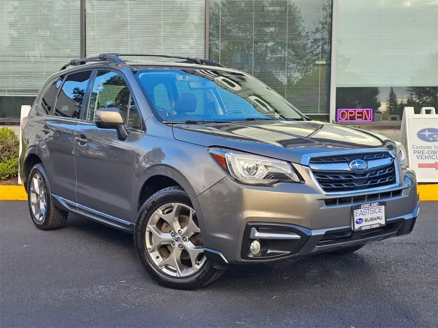 2018 Subaru Forester 2.5i Touring photo 1