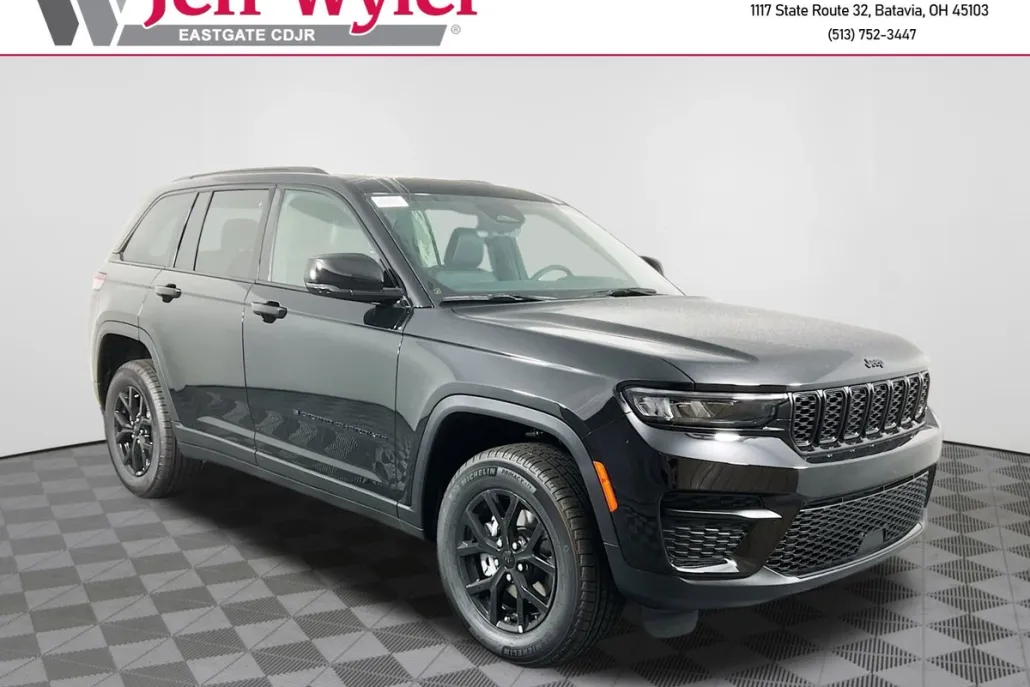 2025 Jeep Grand Cherokee Altitude photo 1