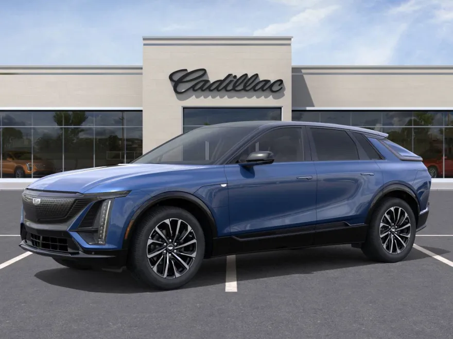 2025 Cadillac Lyriq Sport photo 1
