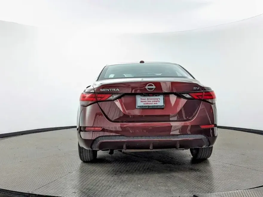 2024 Nissan Sentra SV photo 1