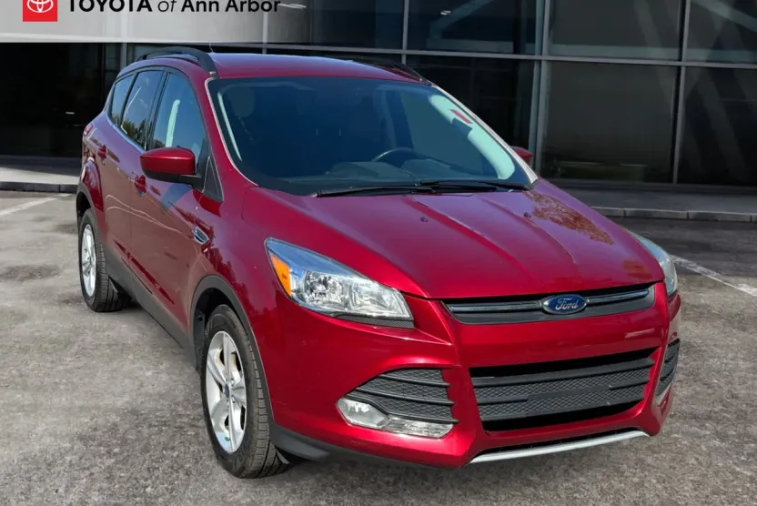 2016 Ford Escape SE photo 1